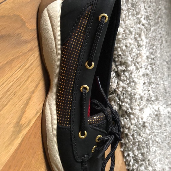 Sperry’s - Picture 3 of 3